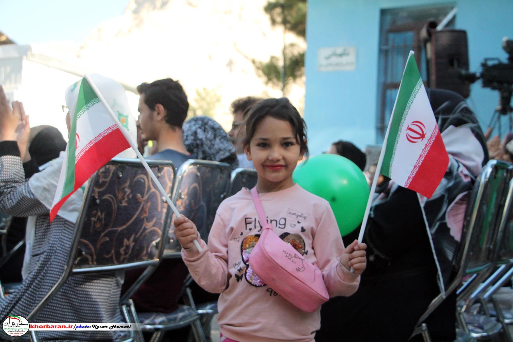 برگزاری همایش پیاده روی خانوادگی در کرمانشاه